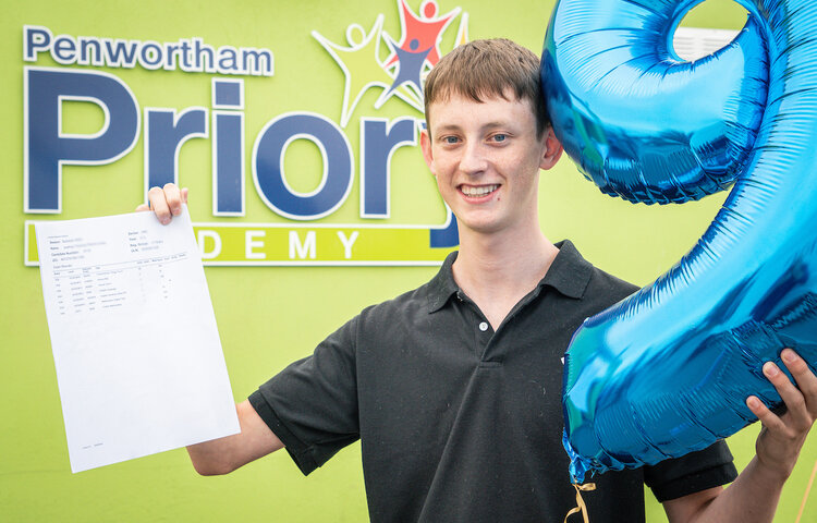 Image of GCSE Results Day - Hannah & Josh's story