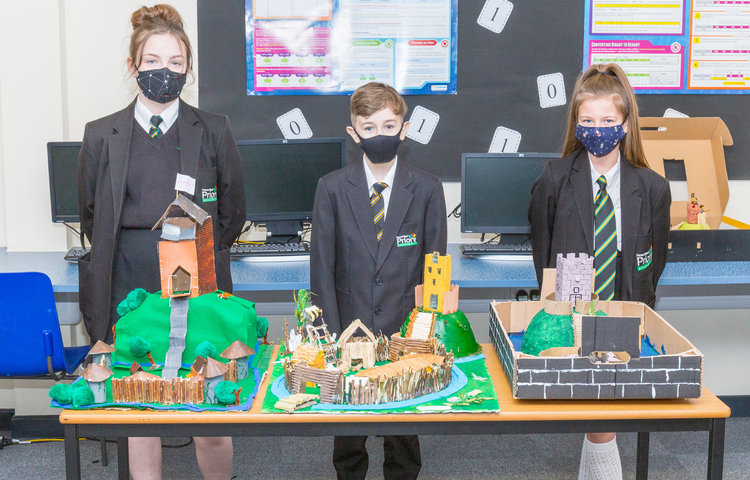 Image of Year 7 castle competition